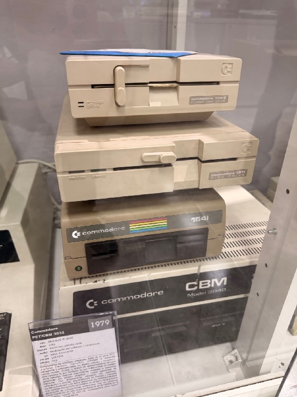 Disqueteras Commodore 1541 y 1571